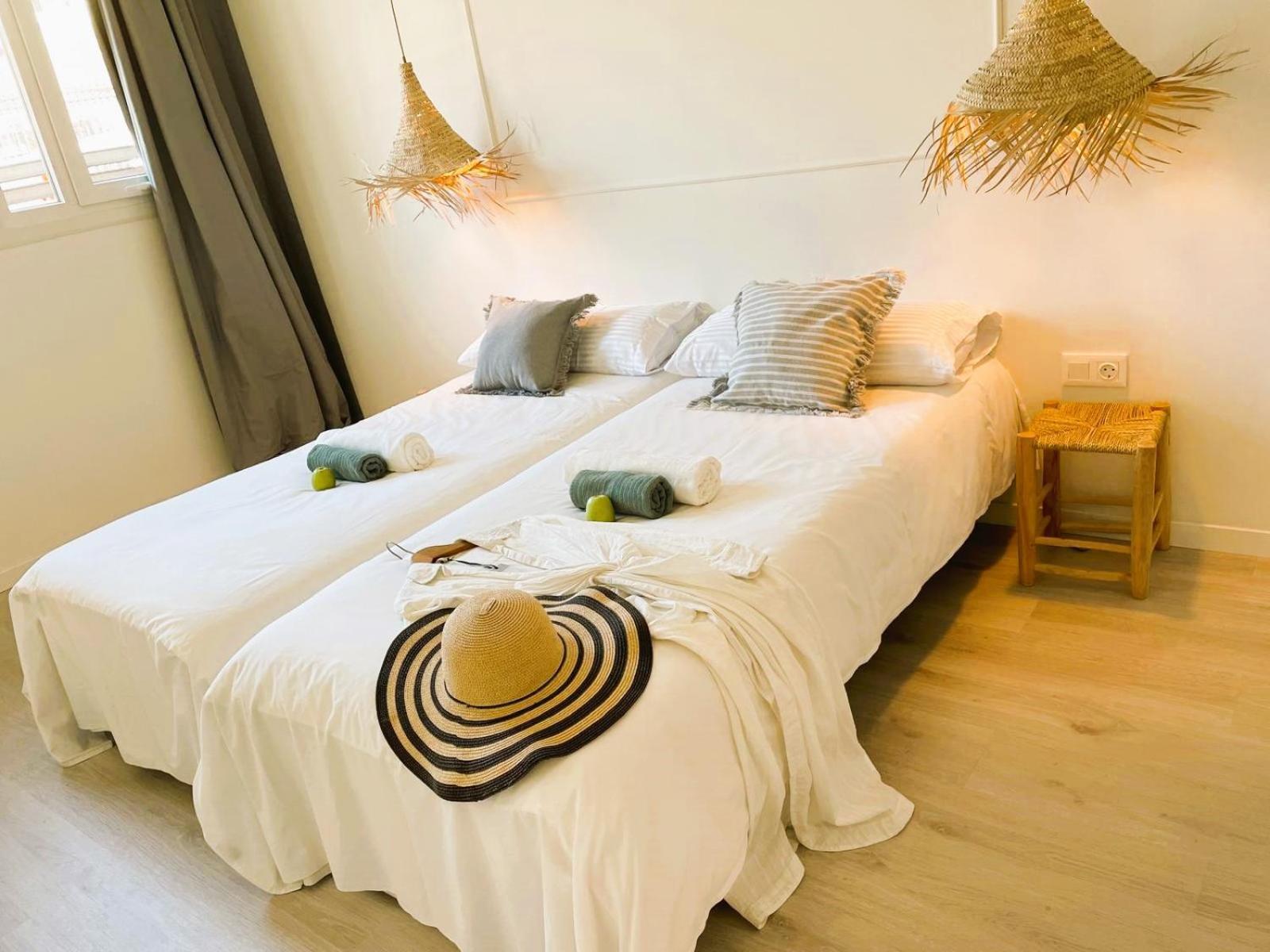 Collection Port - B&B Boutique , Alicante Center Номер фото