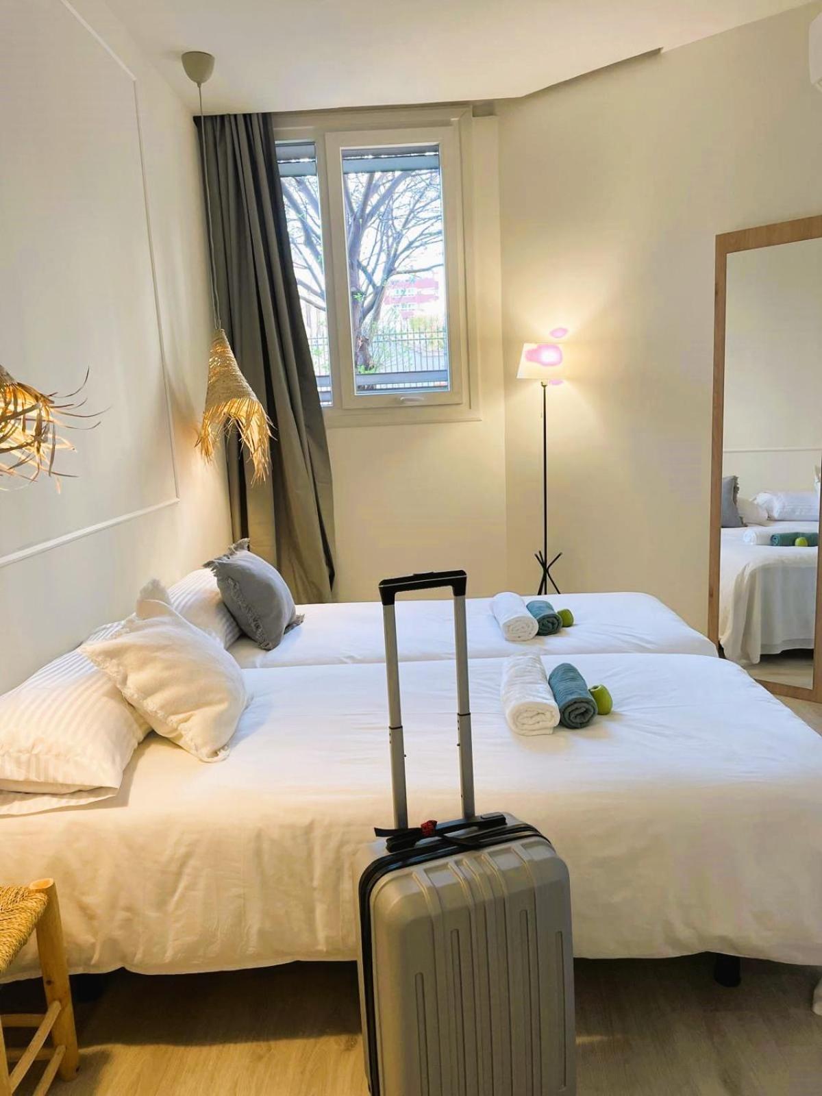 Collection Port - B&B Boutique , Alicante Center Экстерьер фото