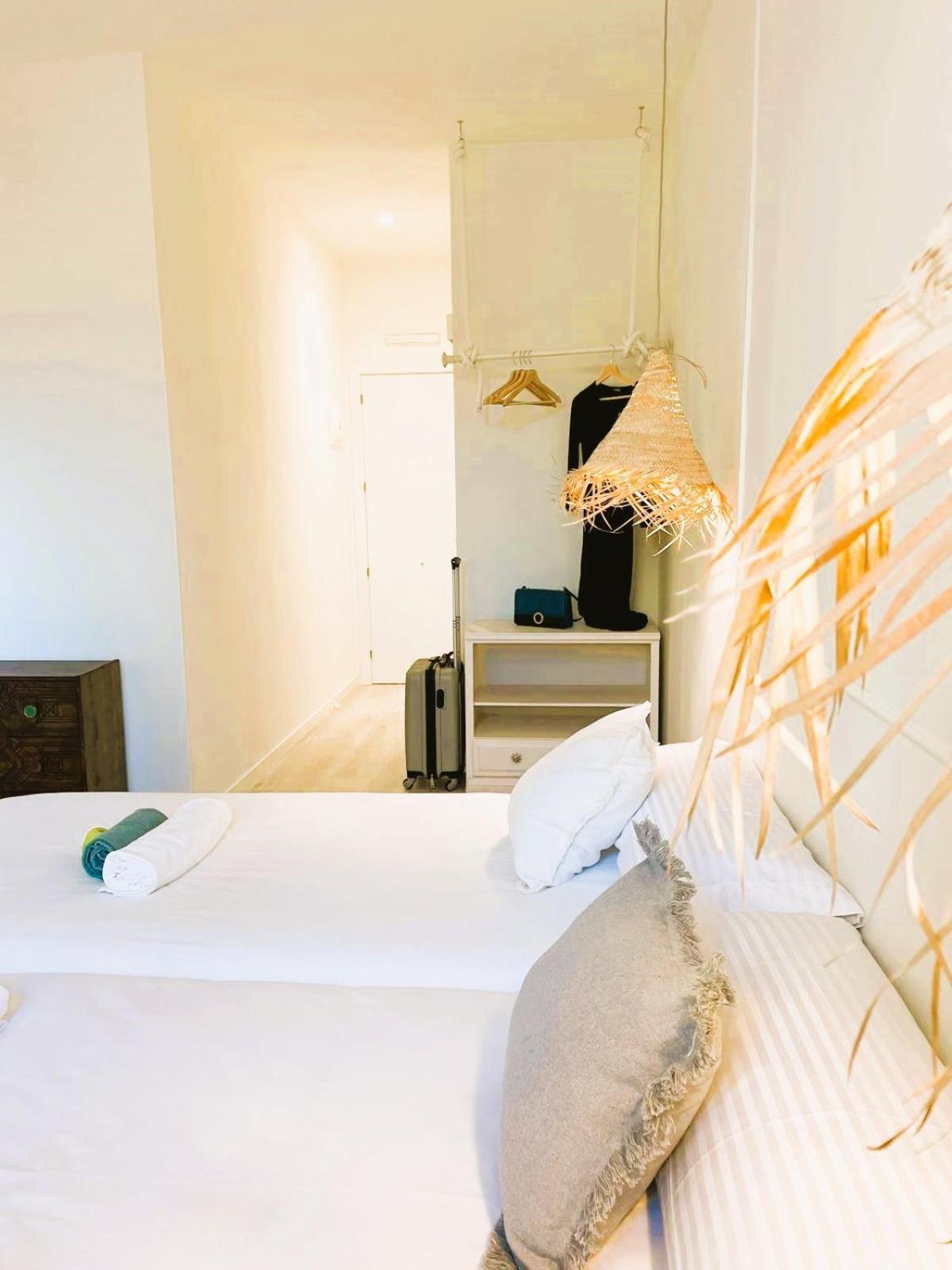 Collection Port - B&B Boutique , Alicante Center Экстерьер фото