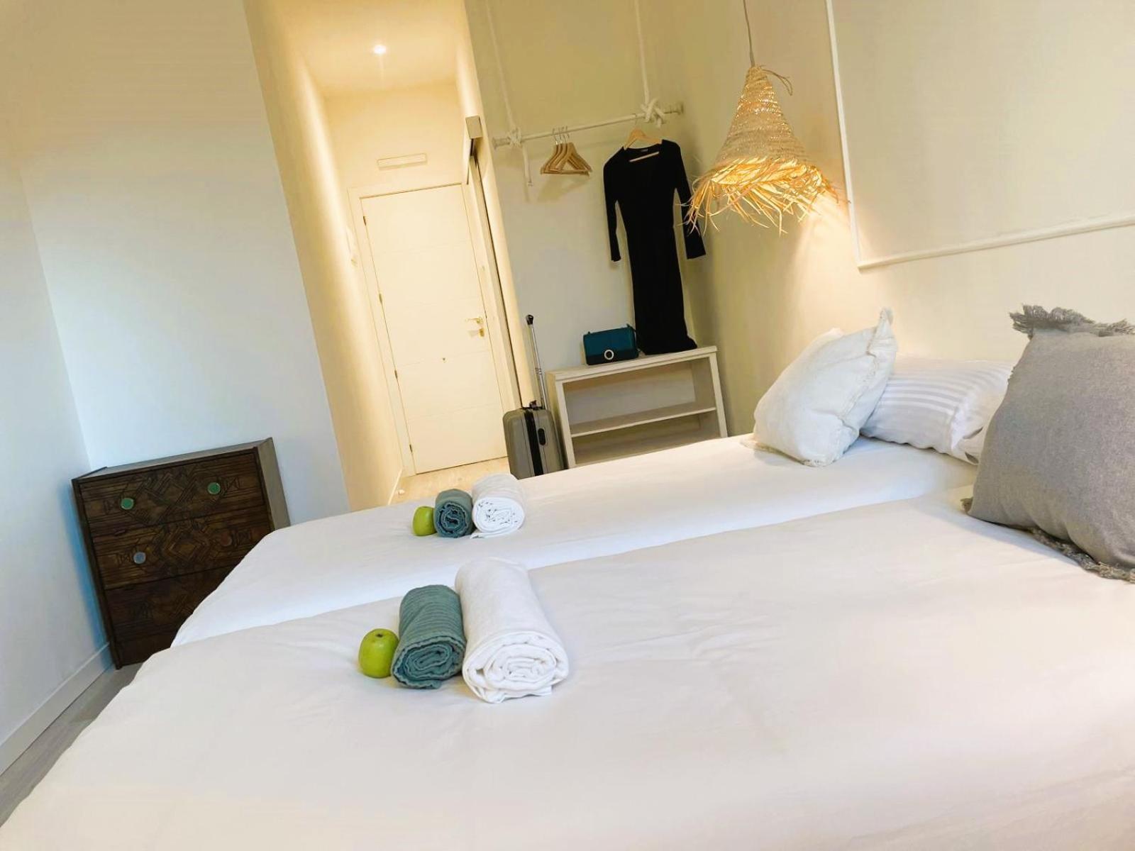 Collection Port - B&B Boutique , Alicante Center Экстерьер фото