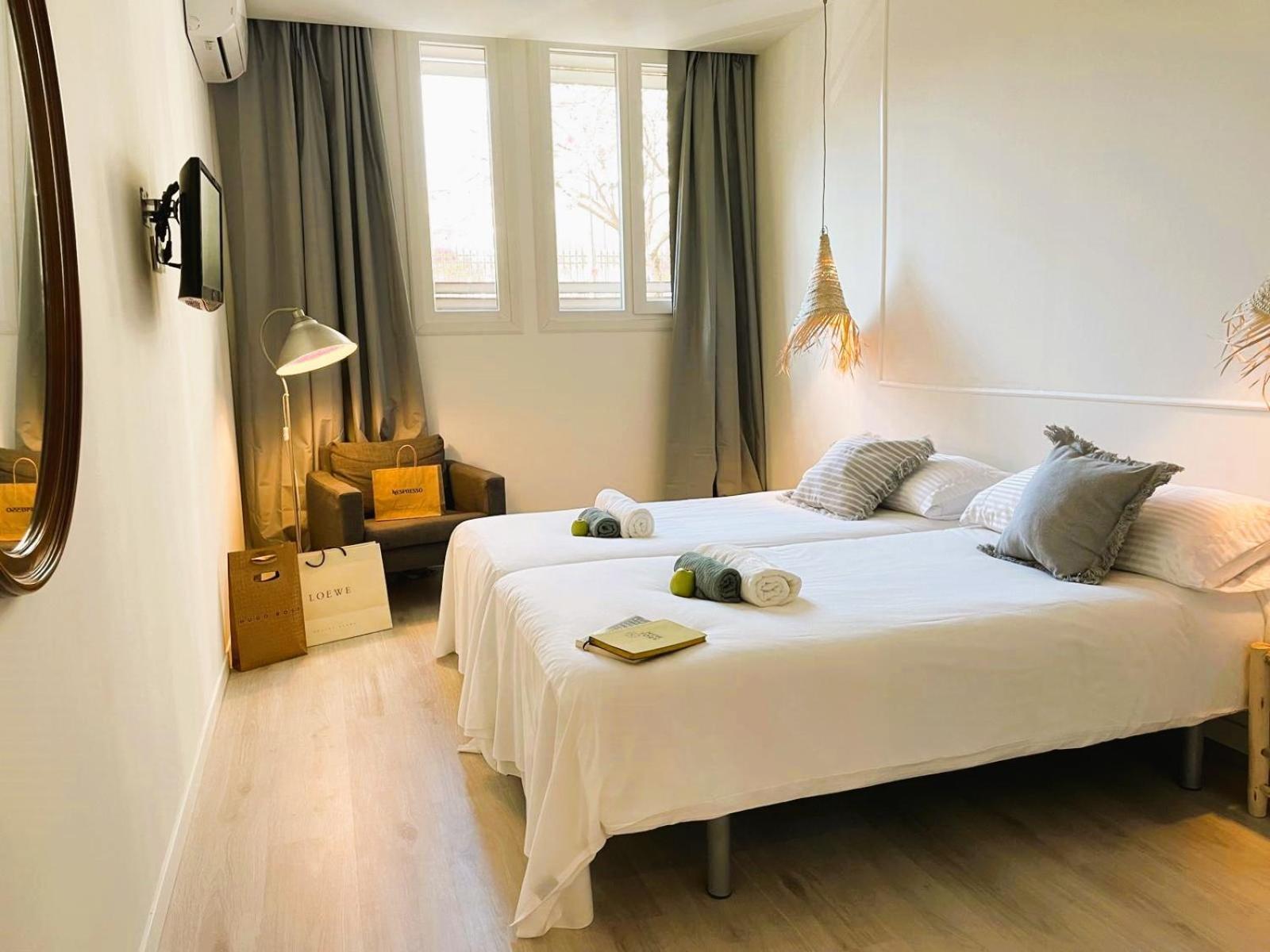 Collection Port - B&B Boutique , Alicante Center Экстерьер фото