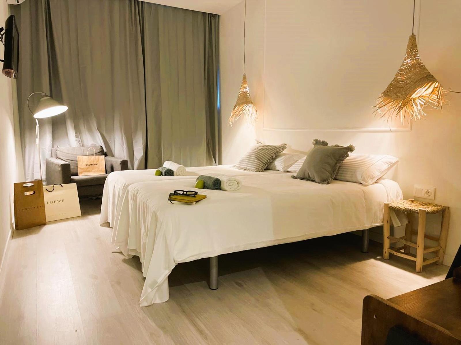 Collection Port - B&B Boutique , Alicante Center Экстерьер фото