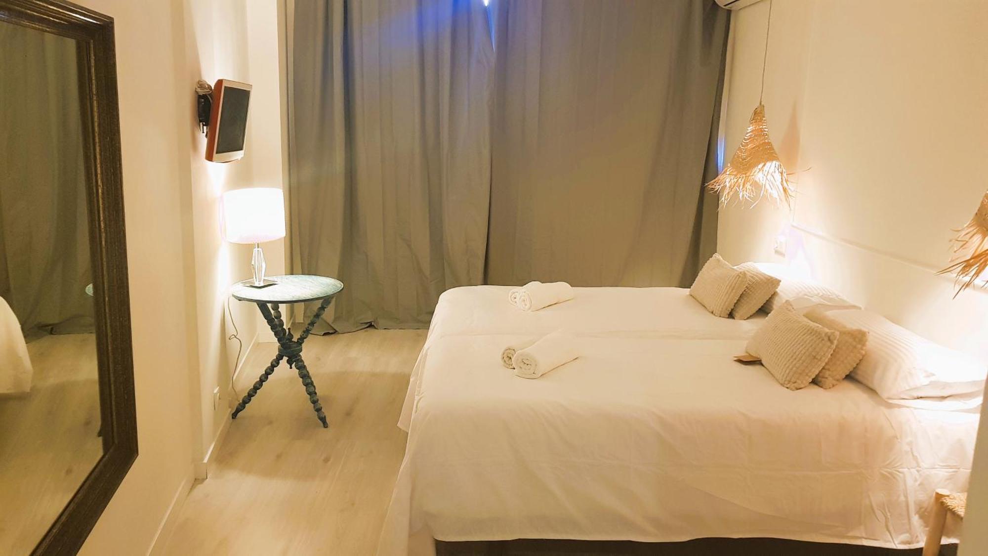 Collection Port - B&B Boutique , Alicante Center Экстерьер фото